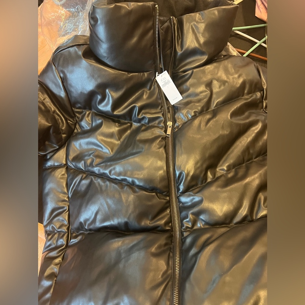 New gap short puffer coat